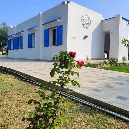Pool Seaside Relais - Ville Ninfea, Marea, Rosa E Cassiopea Fontane Bianche Exterior photo