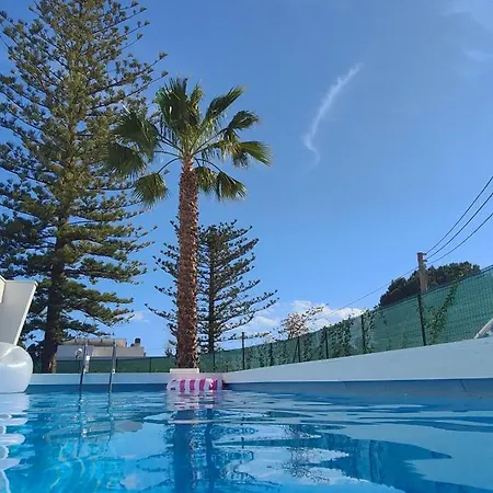 Pool Seaside Relais - Ville Ninfea, Marea, Rosa E Cassiopea Fontane Bianche Exterior photo