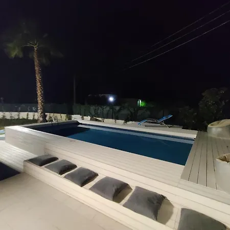 Pool Seaside Relais - Ville Ninfea, Marea, Rosa E Cassiopea Fontane Bianche Exterior photo