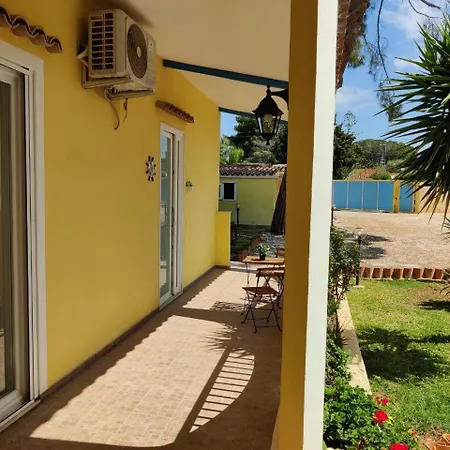 Pool Seaside Relais - Ville Ninfea, Marea, Rosa E Cassiopea Fontane Bianche Room photo